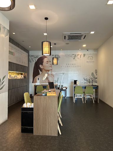 HerbaLine Facial Spa Jalan Gasing